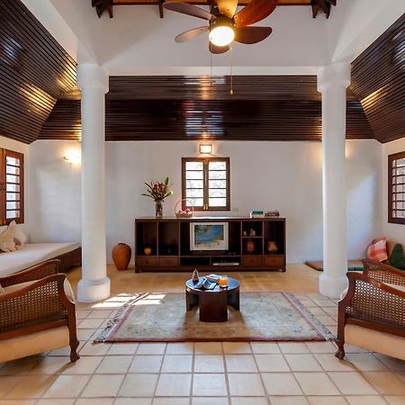 Baan Khunying - Secluded Phuket Beachfront Villa Rawai المظهر الخارجي الصورة