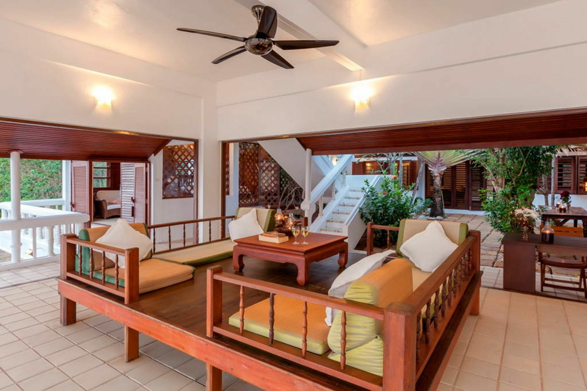 Baan Khunying - Secluded Phuket Beachfront Villa Rawai المظهر الخارجي الصورة
